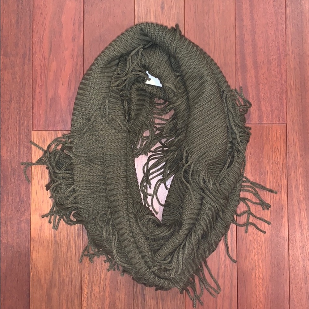 NWT NORDSTROM SCARF